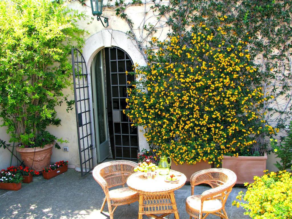 B&B Le Terrazze Bisceglie Bagian luar foto